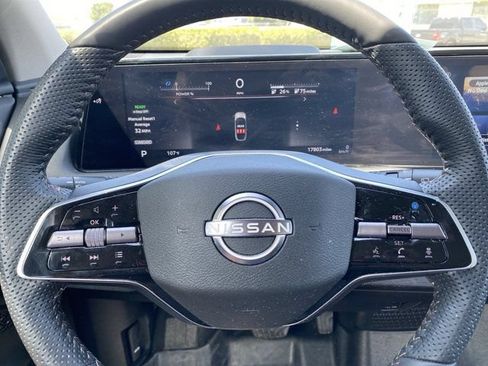 Used 2024 Nissan Ariya AWD image 19
