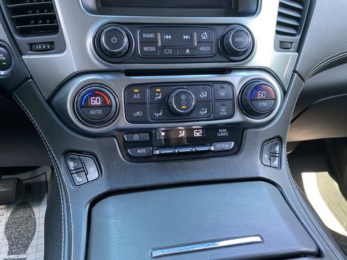 Used 2018 Chevrolet Tahoe Premier AWD/4WD image 31