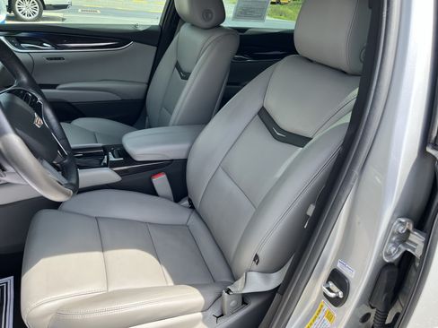 Used 2016 Cadillac XTS Luxury w/ Driver Awareness Package FWD image 15
