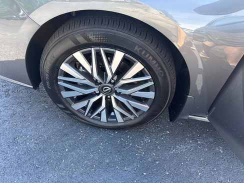 New 2026 Nissan Altima 2.5 SV FWD image 27