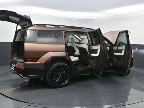 Used 2025 Hyundai Santa Fe Calligraphy image 41