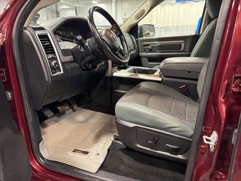 Used 2016 RAM 1500 Big Horn AWD/4WD image 3