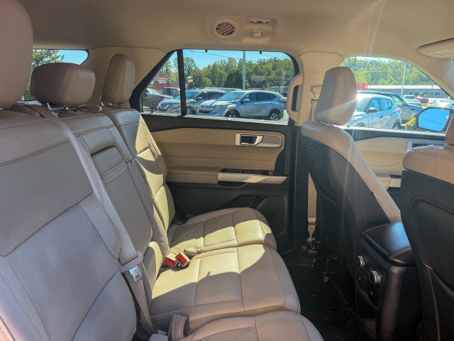 Used 2020 Ford Explorer Limited w/ Class III Trailer Tow Package AWD/4WD image 21