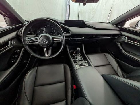 Used 2021 MAZDA MAZDA3 s image 10