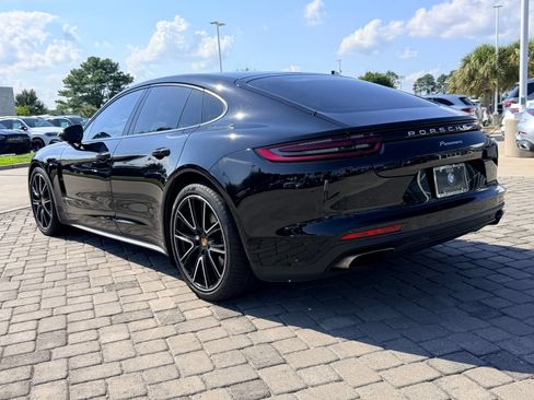Used 2019 Porsche Panamera RWD image 11