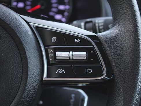 Used 2024 Kia Forte LXS image 20