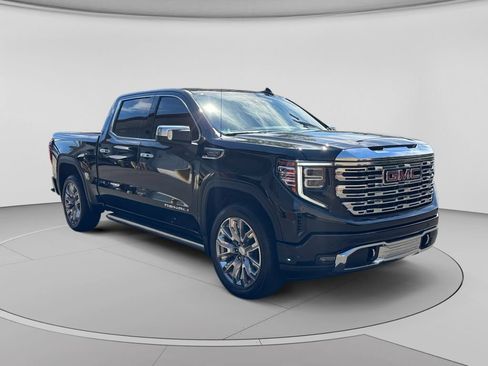 Used 2024 GMC Sierra 1500 Denali AWD/4WD image 7