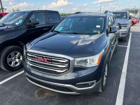 Used 2018 GMC Acadia SLE AWD/4WD image 2