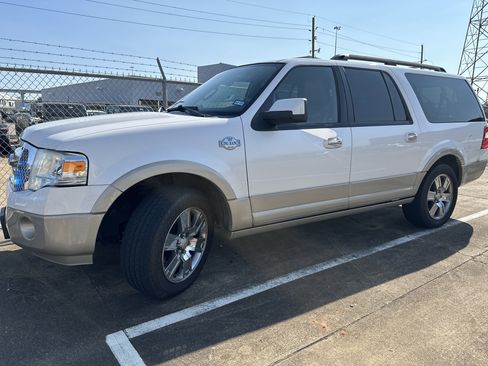 Used 2010 Ford Expedition EL 2WD image 7