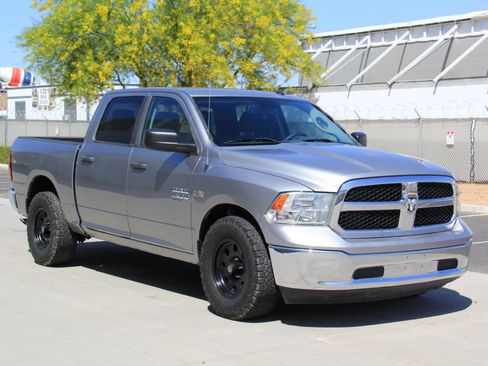 Used 2020 RAM 1500 Tradesman w/ Popular Equipment Group RWD image 3