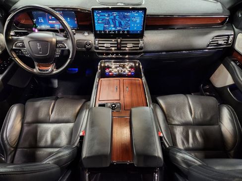 Used 2022 Lincoln Navigator L Reserve AWD/4WD image 47