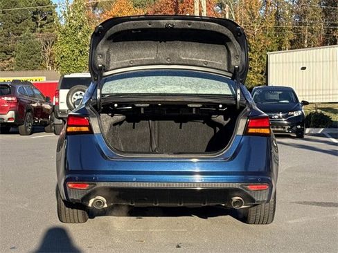 Used 2023 Nissan Altima 2.5 SR image 12