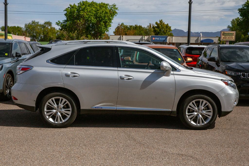 Used 2010 Lexus RX 450h AWD w/ Premium Pkg image 4