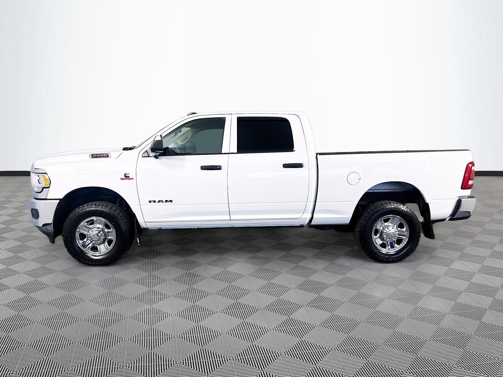 Used 2020 RAM 2500 Tradesman w/ Towing Technology Group AWD/4WD image 4