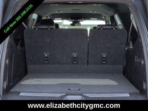 Used 2023 Chevrolet Suburban Premier RWD image 13