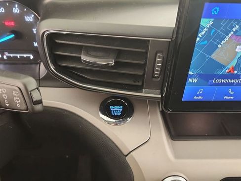 Used 2024 Ford Explorer XLT w/ Equipment Group 202A image 23
