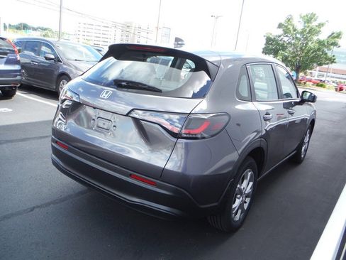 Used 2023 Honda HR-V LX image 7