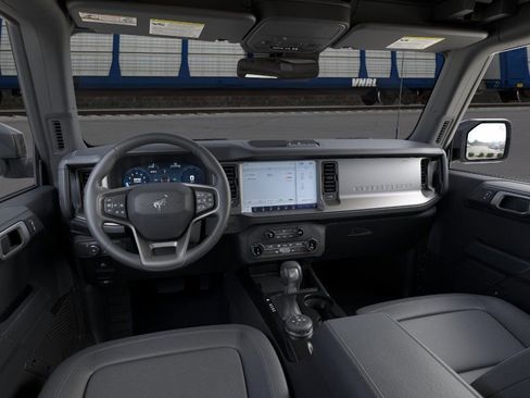 New 2026 Ford Bronco Outer Banks AWD/4WD image 11
