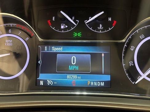 Used 2016 Buick Regal image 14