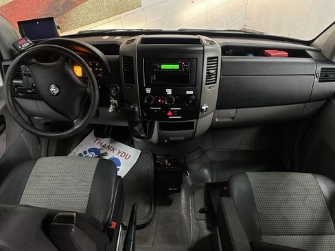 Used 2008 Dodge Sprinter 3500 w/ Window Group Iv Fixed Glass image 25