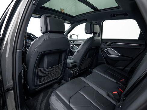 Certified 2023 Audi Q3 2.0T Premium Plus w/ Premium Plus Package image 15