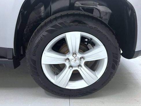 Used 2017 Jeep Compass Sport w/ Power Value Group FWD image 22