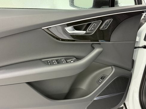 New 2026 Audi Q7 2.0T Premium image 13