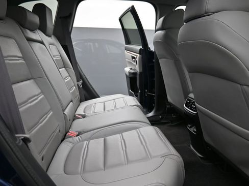 Used 2021 Honda CR-V Touring image 17