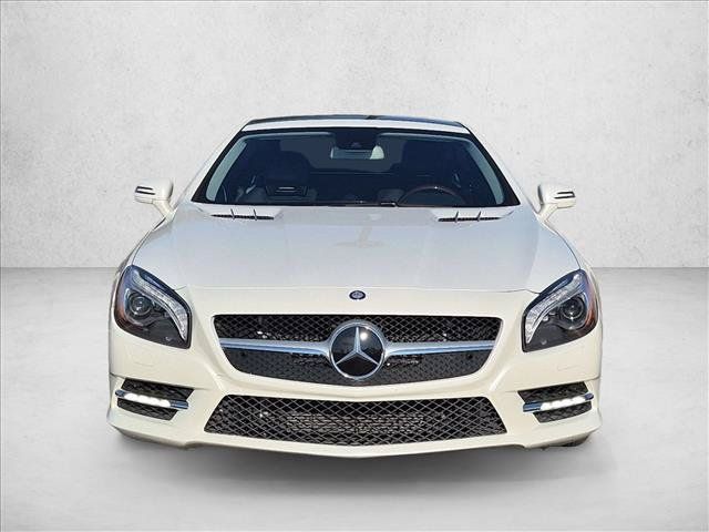 Used 2013 Mercedes-Benz SL 550 image 2