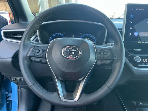 Certified 2026 Toyota Corolla Cross XLE w/ Convenience Package AWD/4WD image 8