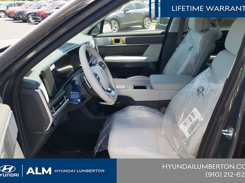 New 2026 Hyundai Santa Fe SE FWD image 16