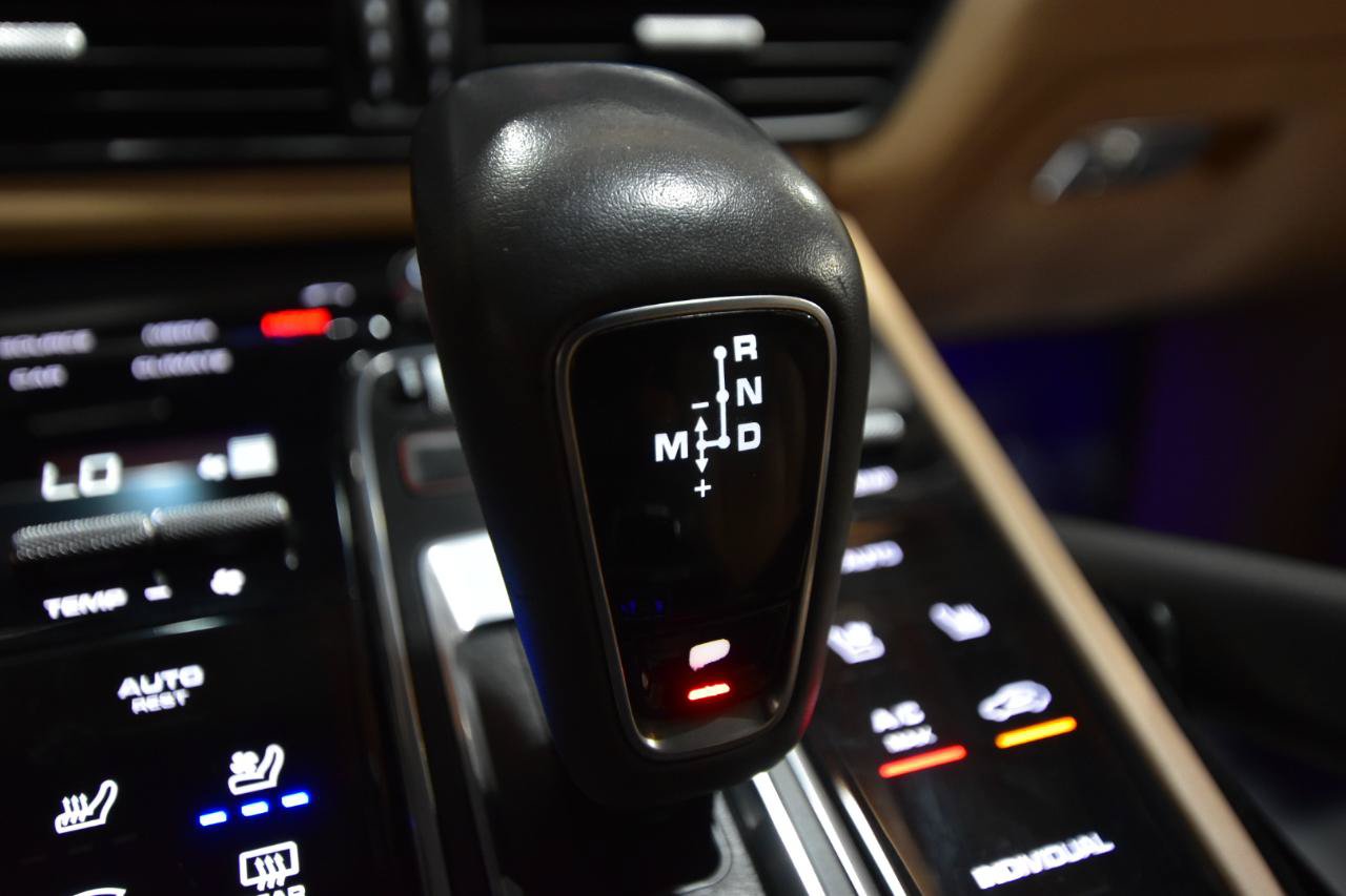 Used 2021 Porsche Cayenne AWD/4WD image 38