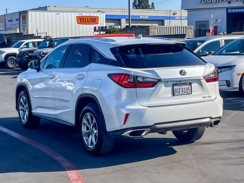 Used 2018 Lexus RX 350 AWD image 2