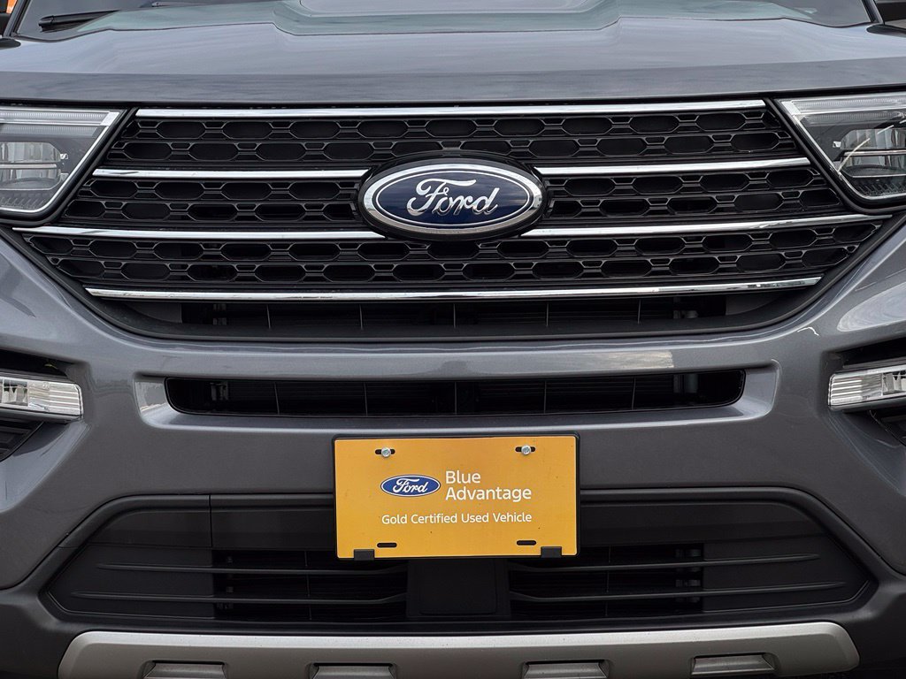 Used 2023 Ford Explorer XLT w/ Equipment Group 202A AWD/4WD image 37