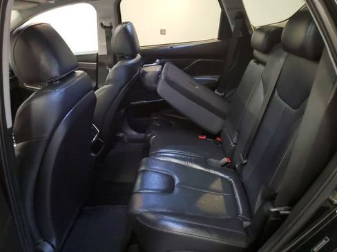 Used 2020 Hyundai Santa Fe SEL w/ Convenience + Premium Package FWD image 26