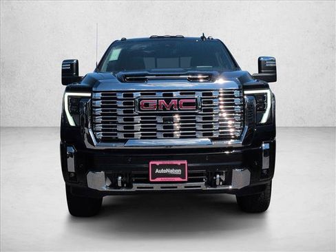 New 2026 GMC Sierra 2500 Denali w/ Denali Reserve Package AWD/4WD image 6