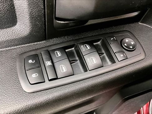 Used 2021 RAM 1500 Tradesman w/ Chrome Plus Package RWD image 30