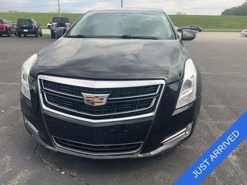 Used 2017 Cadillac XTS Luxury image 2