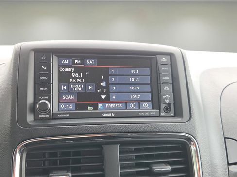 Used 2017 Dodge Grand Caravan SE w/ Power Window Group image 10