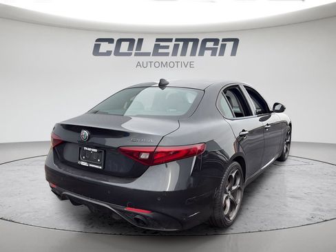 Used 2019 Alfa Romeo Giulia AWD image 7