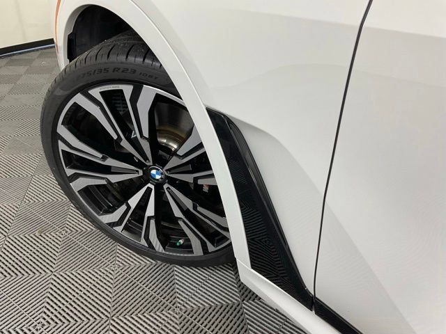 Used 2023 BMW X7 M60i w/ Executive Package AWD/4WD image 41