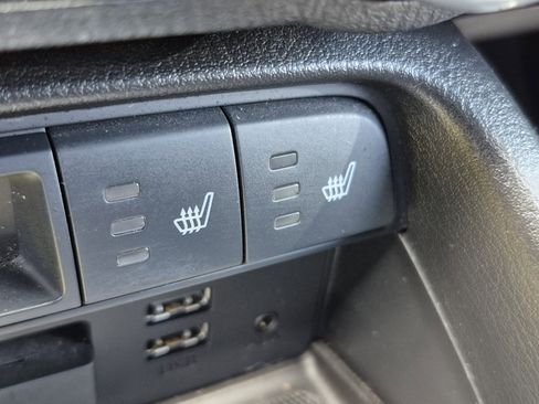 Used 2019 MAZDA MX-5 Miata RF Grand Touring image 36