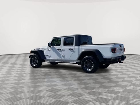 Used 2021 Jeep Gladiator Rubicon AWD/4WD image 6