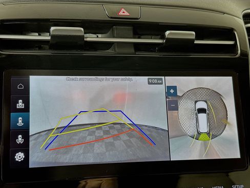 Used 2024 Hyundai Tucson Limited image 14