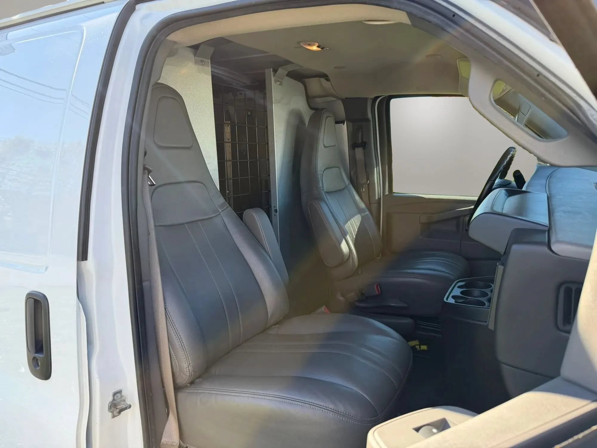 Used 2023 Chevrolet Express 2500 Extended w/ Driver Convenience Package RWD image 2