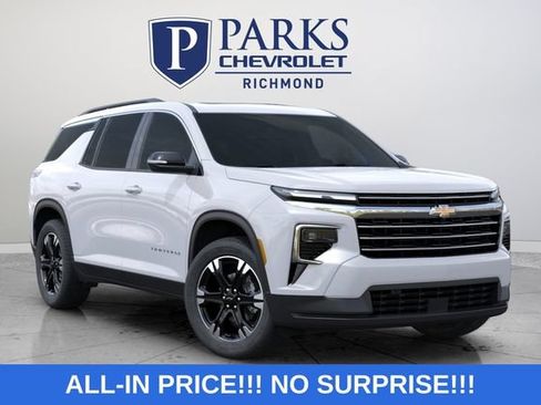 New 2027 Chevrolet Traverse LT FWD image 2