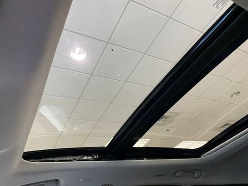 New 2025 Nissan Murano SL image 22