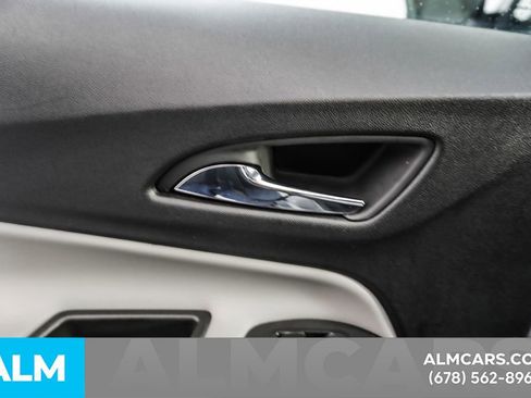 Used 2024 Chevrolet Equinox LT image 53