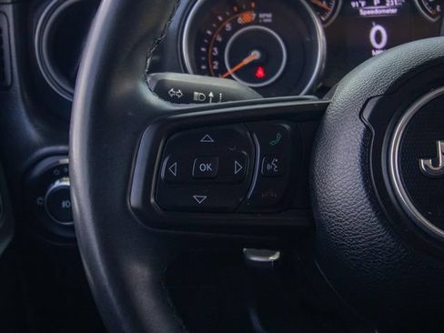 Used 2022 Jeep Wrangler Unlimited Sport AWD/4WD image 26