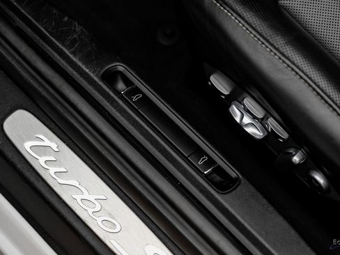 Used 2016 Porsche 911 Turbo S image 45